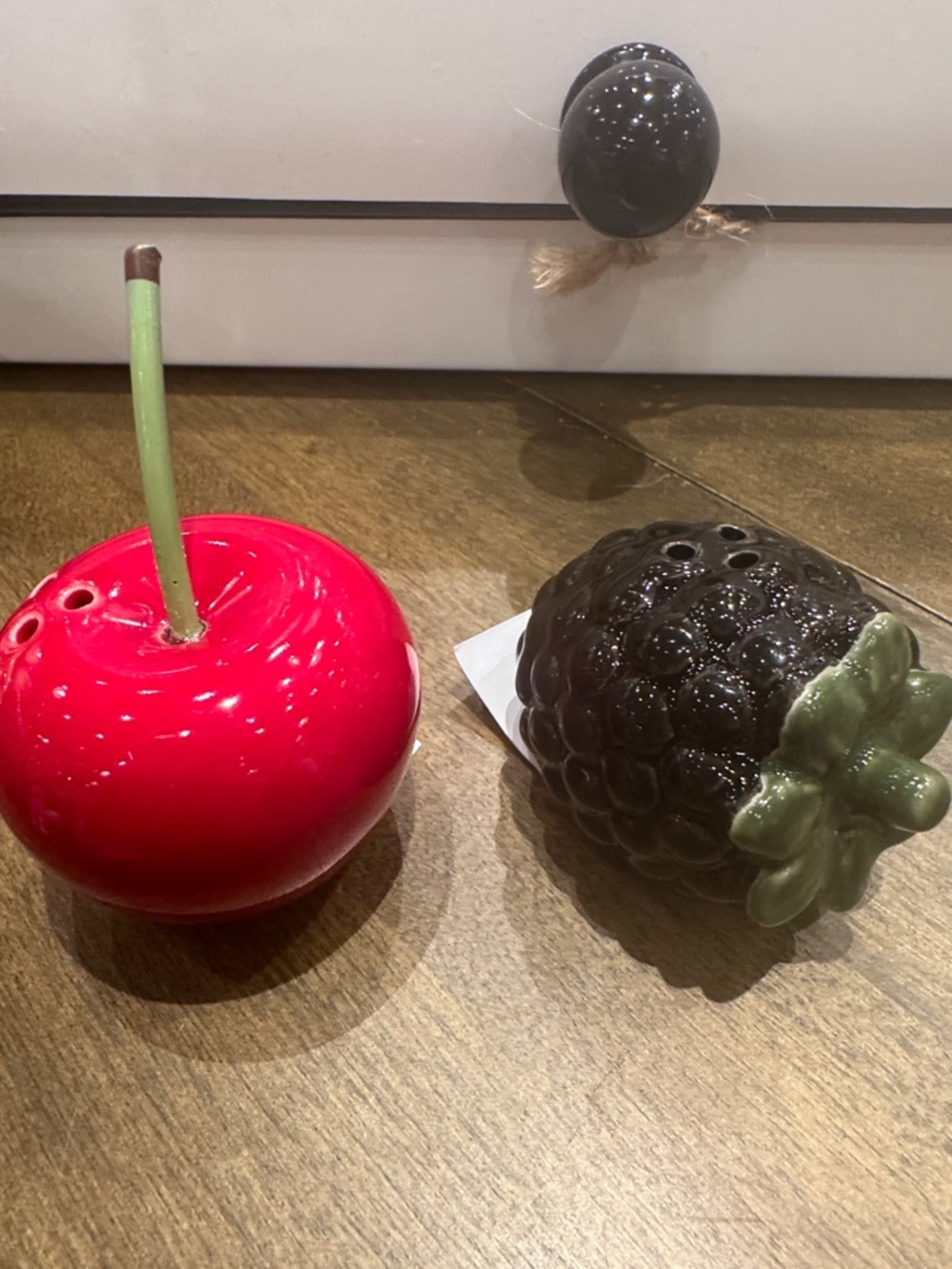 Ceramic Cherry & Blackberry Salt and Pepper Set - Red & Dark Green